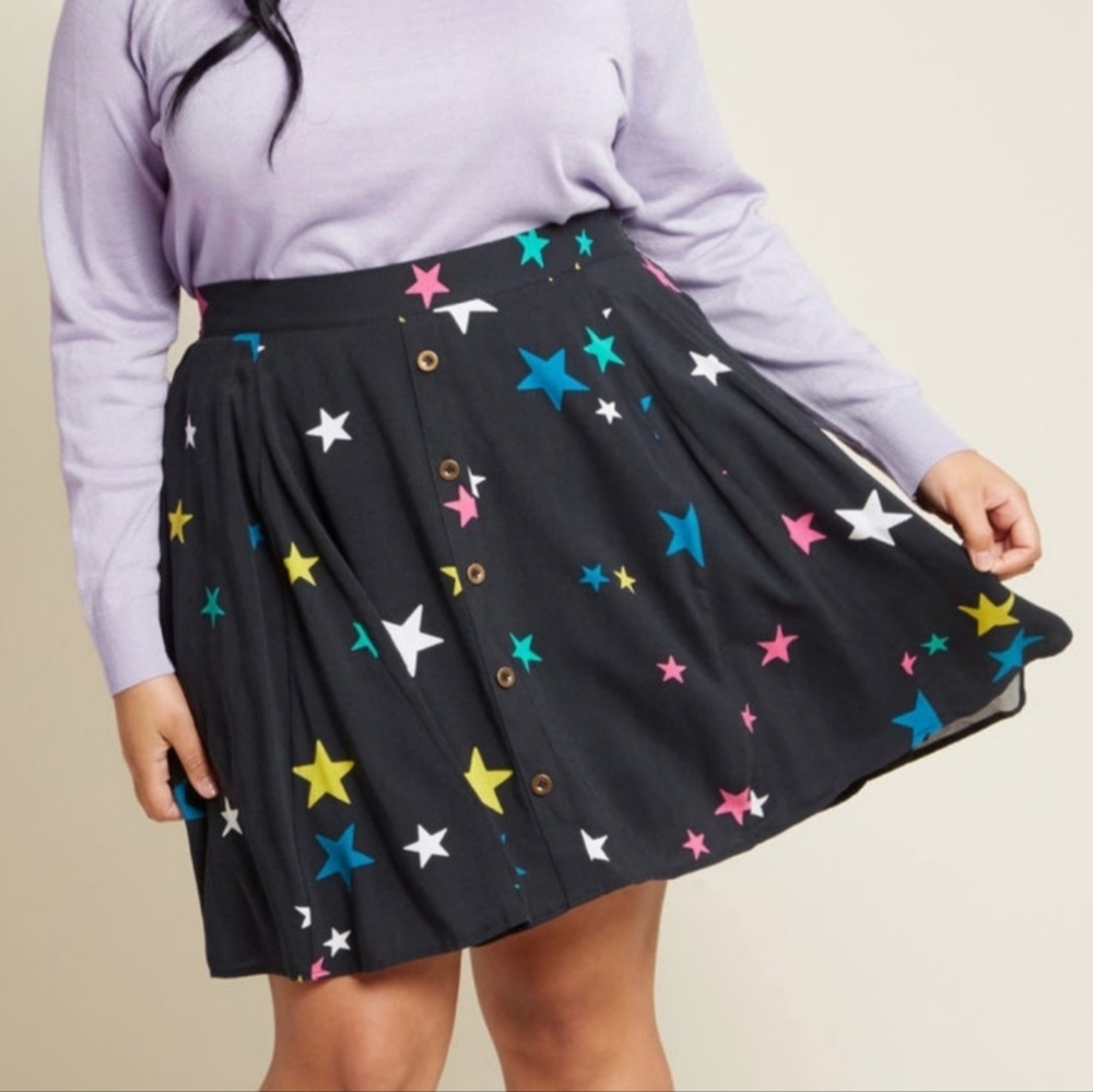 MODCLOTH Star skater skirt 2X super cute